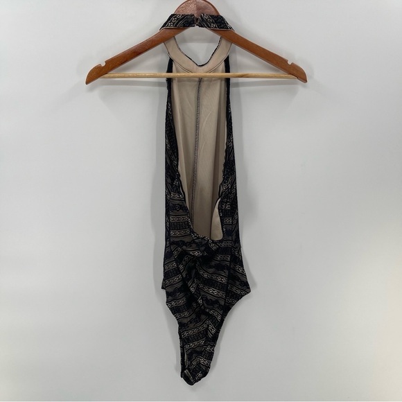 Wet Seal Black Lace Halter Neck Y2K Bodysuit Size Small - Picture 7 of 9